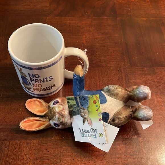 Peter Rabbit Ceramic Mug and Plush Stuffed Animal Toy NEW - Picture 4 of 9